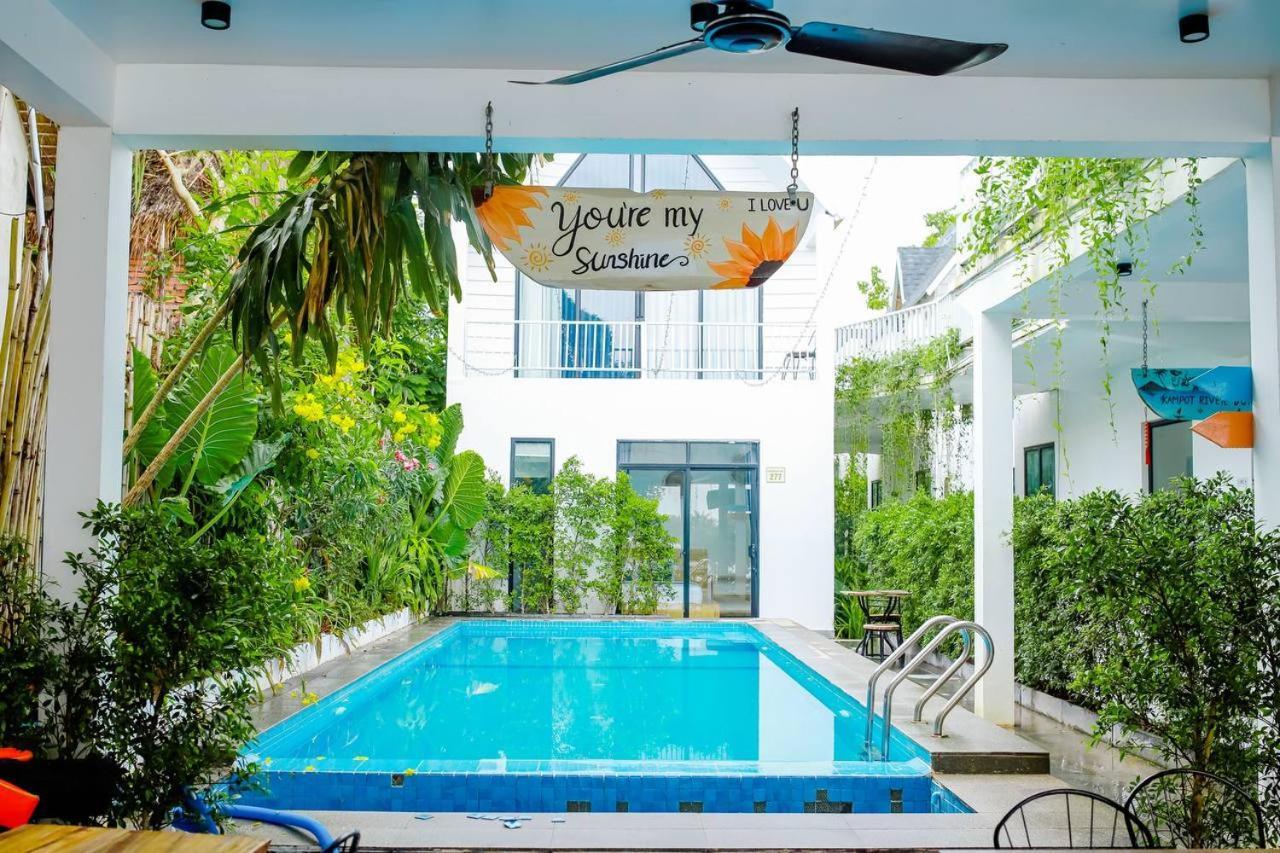 Kampot River Bungalow By Mama Hotel Екстериор снимка